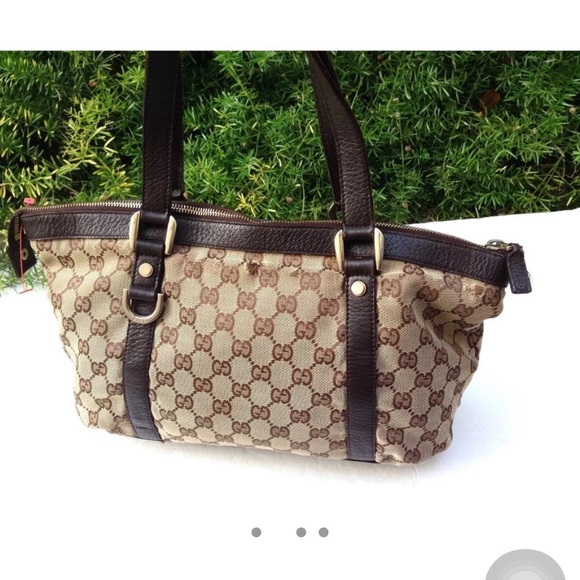 GUCCI Abbey Monogram GG Small Tote Leather Bag. Used condition. - Picture 2 of 8